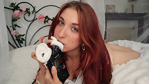 ASMR FRENCH JOI - Whispered instructions with countdown.