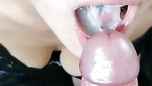 Close-up Anal and cum swallowing, I love swallowing after I get the asshole caught